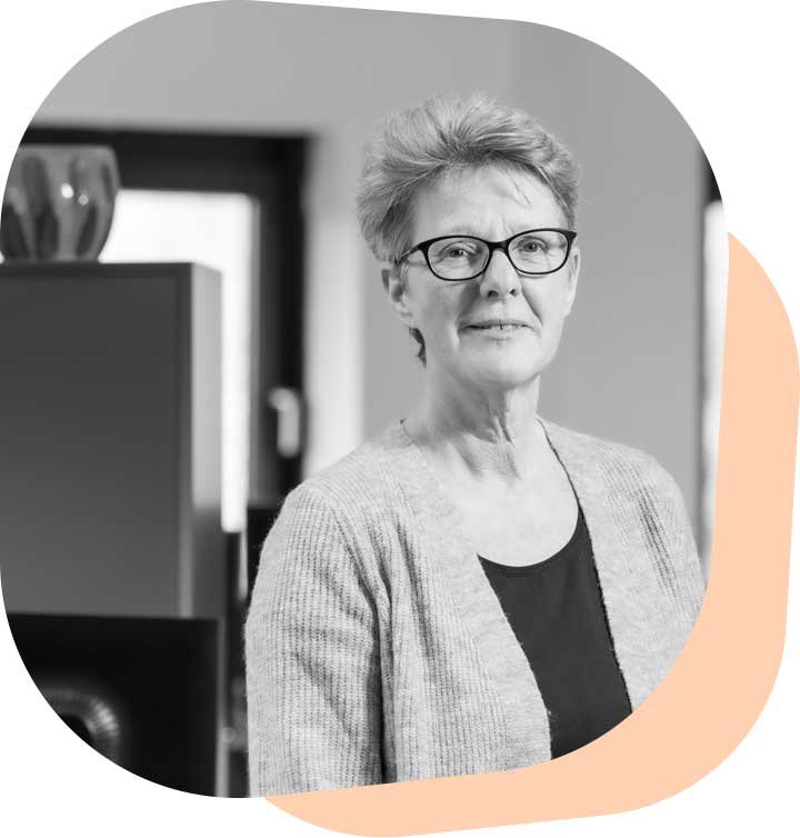 Yvonne van Essen .jpg