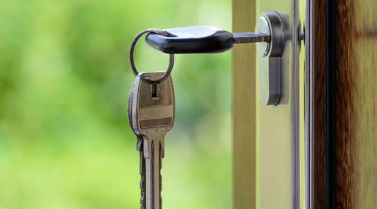 Hoe krijg ik toestemming om in een bedrijfswoning te wonen?